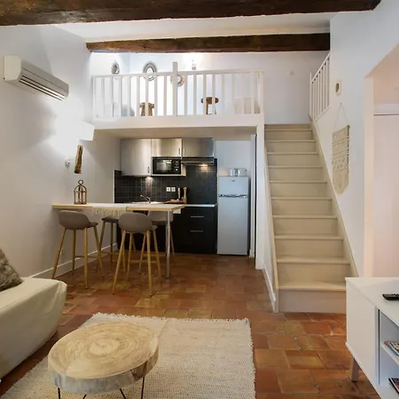 Les Cles De La Cite Apartment Carcassonne