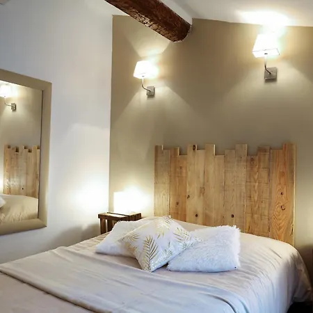 Les Cles De La Cite Apartment *