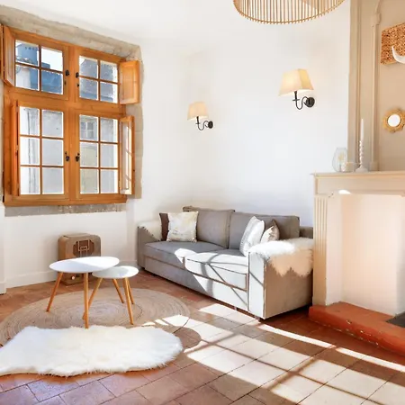 Les Cles De La Cite Apartment *