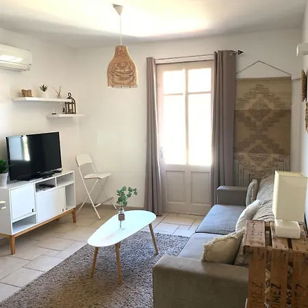 Les Cles De La Cite Apartment