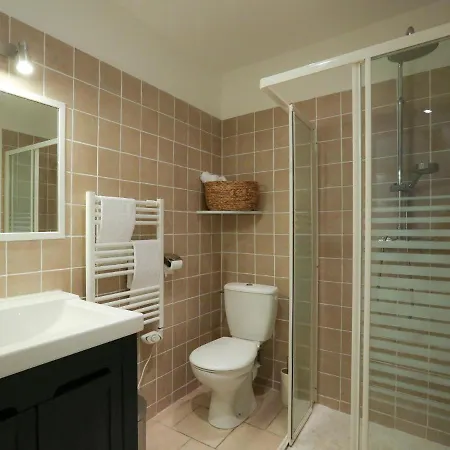 Les Cles De La Cite Apartment *